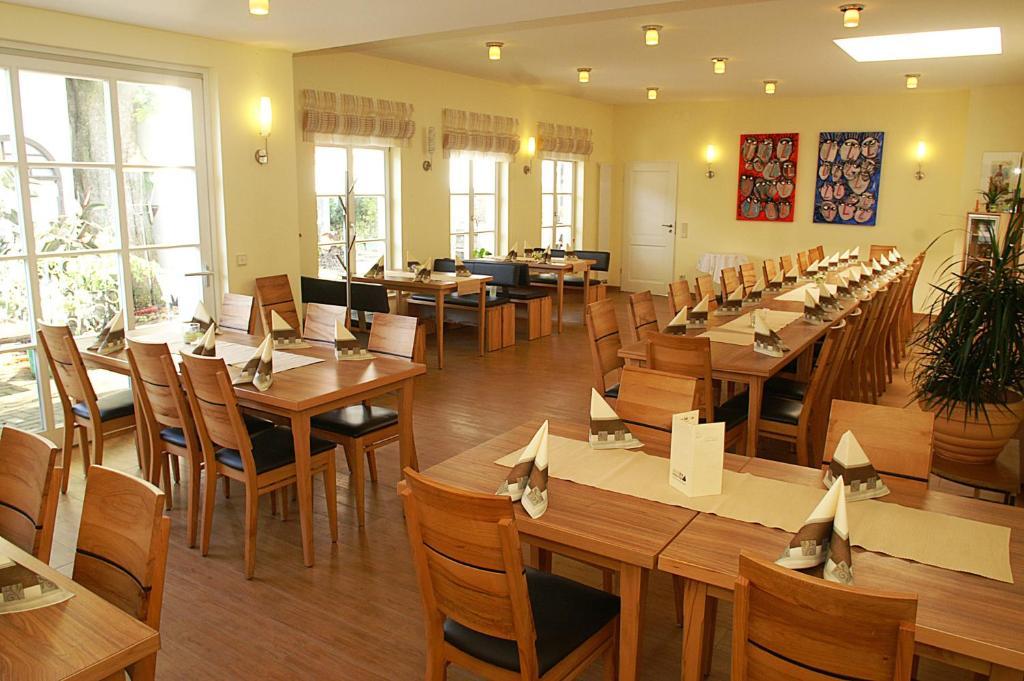 Fraenkischer Gasthof Lutz Giebelstadt Εξωτερικό φωτογραφία