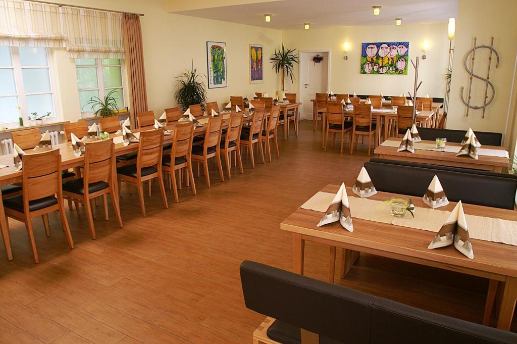 Fraenkischer Gasthof Lutz Giebelstadt Εξωτερικό φωτογραφία